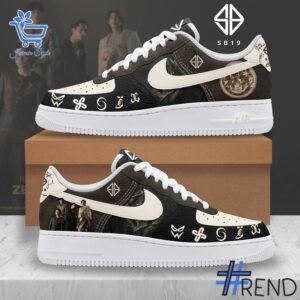 Custom apparel with the bold Simula at Wakas SB Nike Air Force Shoes design