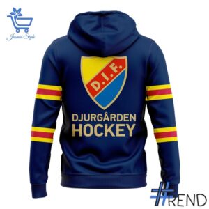 The 3 DIF Hockey 2025 CCM REPLICA Hemma Hoodie delivers iconic streetwear energy.