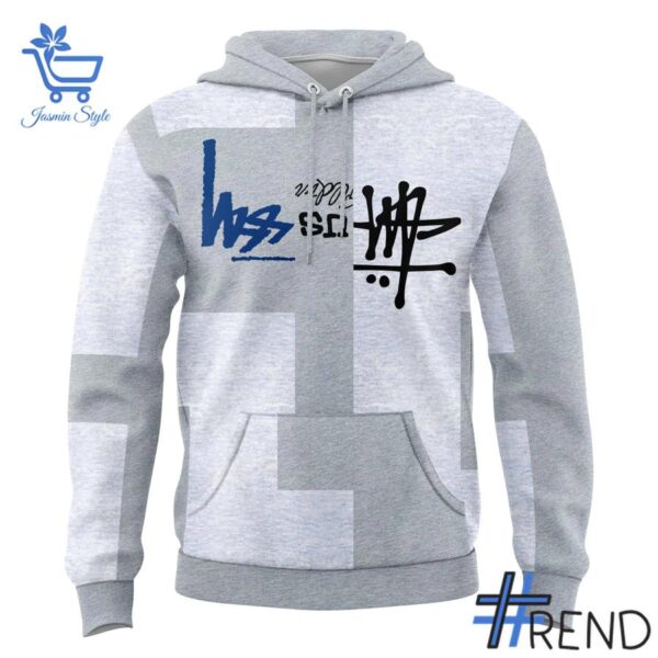 Take every step in comfort with 2 Los Angeles Dodgers Seventeen Hoodie