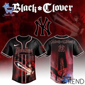 From casual to standout — 1 New York Yankees Black Clover Baseball Jersey says it all.