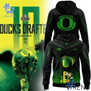 From casual to standout — 1 Oregon Ducks Draft 2025 Hoodie says it all.