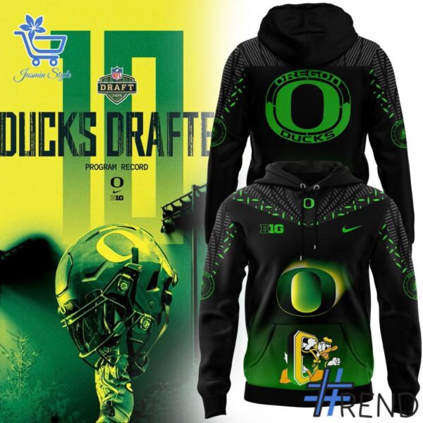 From casual to standout — 1 Oregon Ducks Draft 2025 Hoodie says it all.