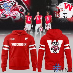The 1 Wisconsin Badgers Football Throwback Uniforms Hoodie brings street-ready confidence to everyday outfits.