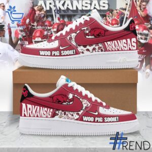 Experience the sleek design of the Arkansas Razorbacks Woo Pig Soodie Air Force Shoes.