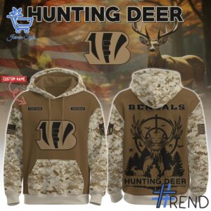 Experience the sleek design of the Cincinnati Bengals Hunting Deer Hoodie.