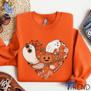 Trendy Heart Spooky Season Halloween Sweatshirt perfect for casual and streetwear outfits.