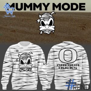 Versatile O Duck Mummy mode Hoodie perfect for casual and sporty looks.