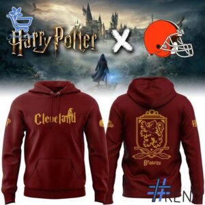 Cleveland Browns Harry Potter Night Hoodie brings a fresh edge to your everyday outfit.
